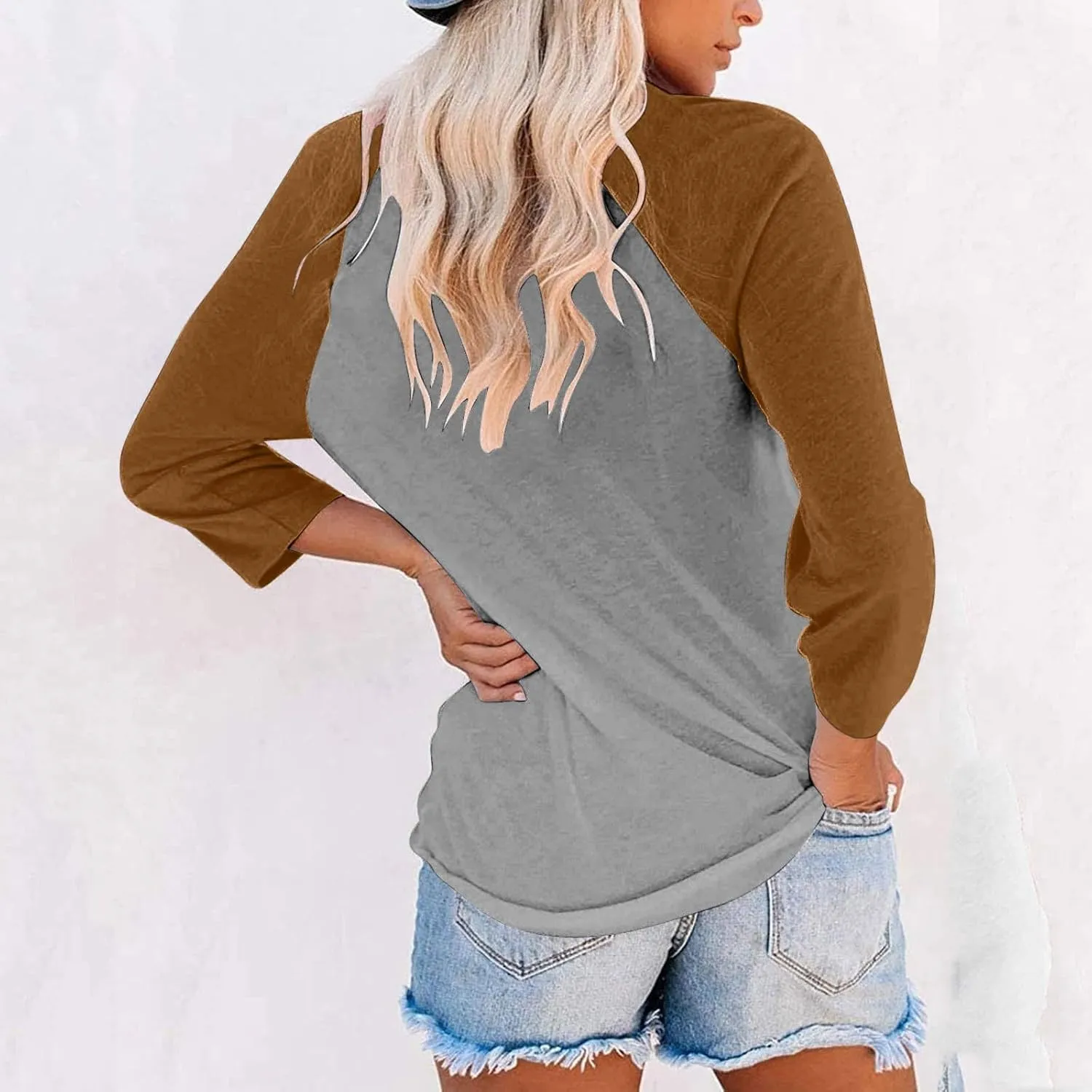 3/4 Length Sleeves Tops for Womens Plus Size Comfy V-Neck Button Color Blocked T-Shirts Loose Casual Tunic Top