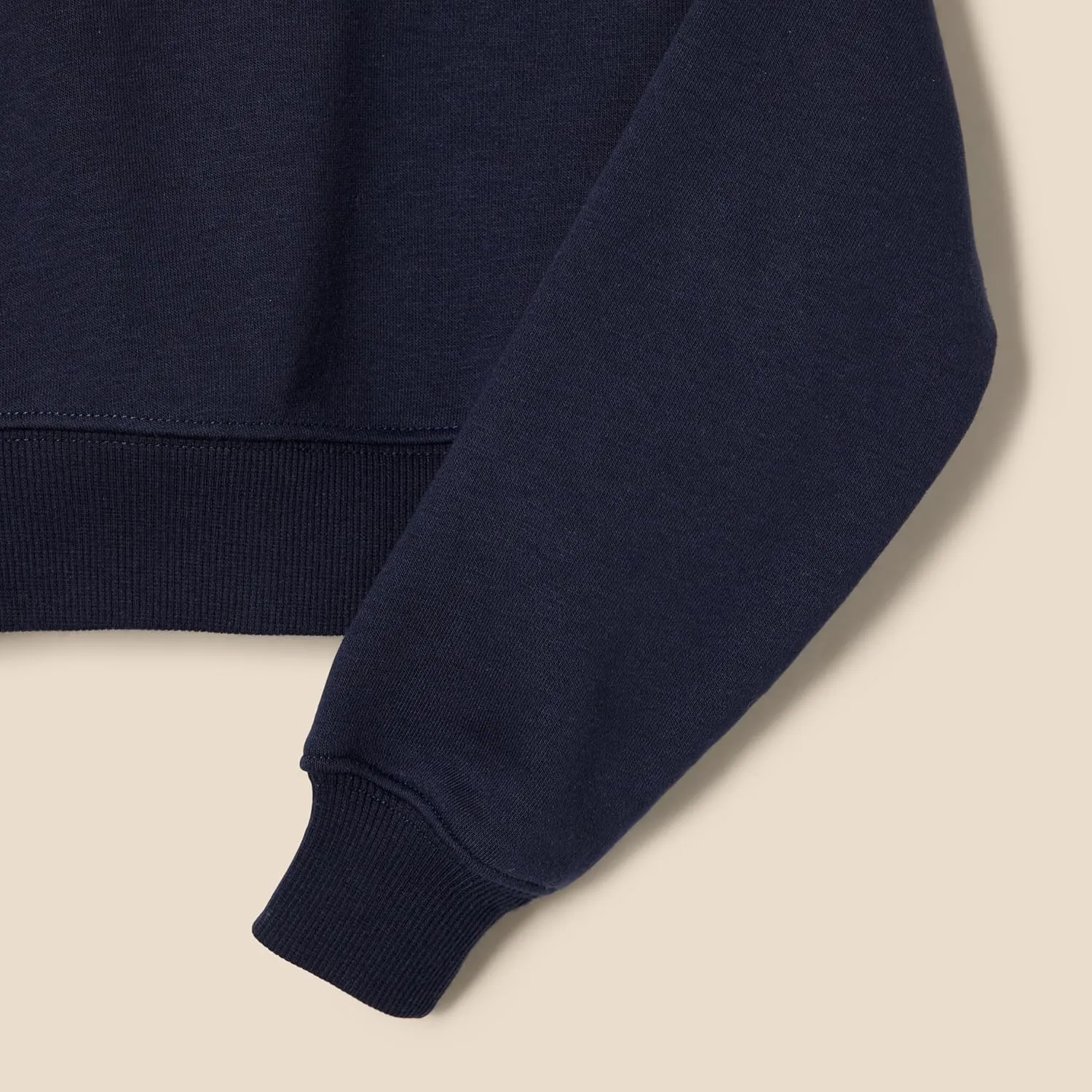 Amazon Essentials Girls' Cropped Sweatshirt