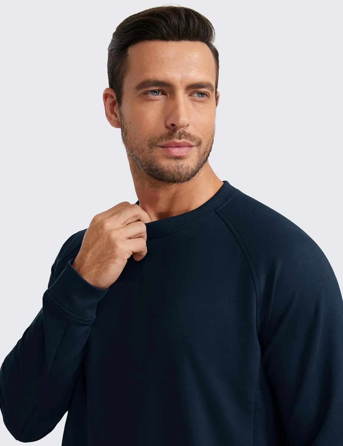 CRZ YOGA Mens Crewneck Sweatshirts French Terry Athletic Workout Sweat Shirts Casual Pullover Tops with Zipper Pocket
