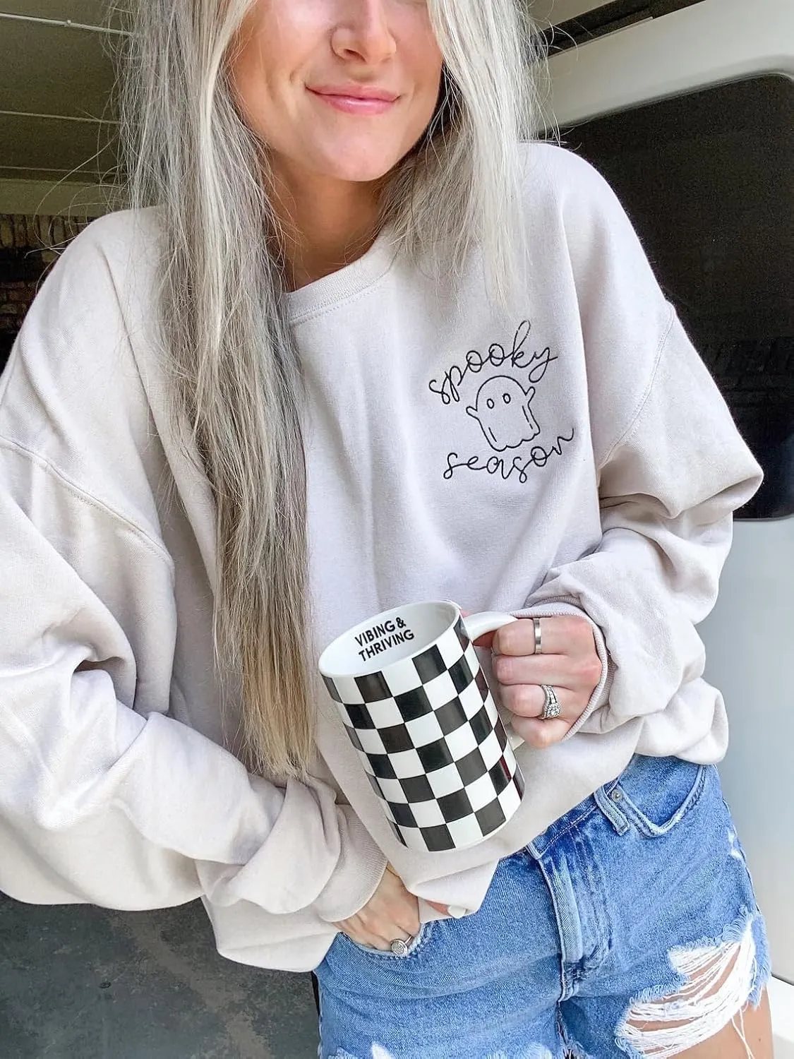 FISCRAT Halloween Spooky Season Oversized Sweatshirt Women Cute Ghost Sweatshirts Fall Embroidered Sweater Pullover Top