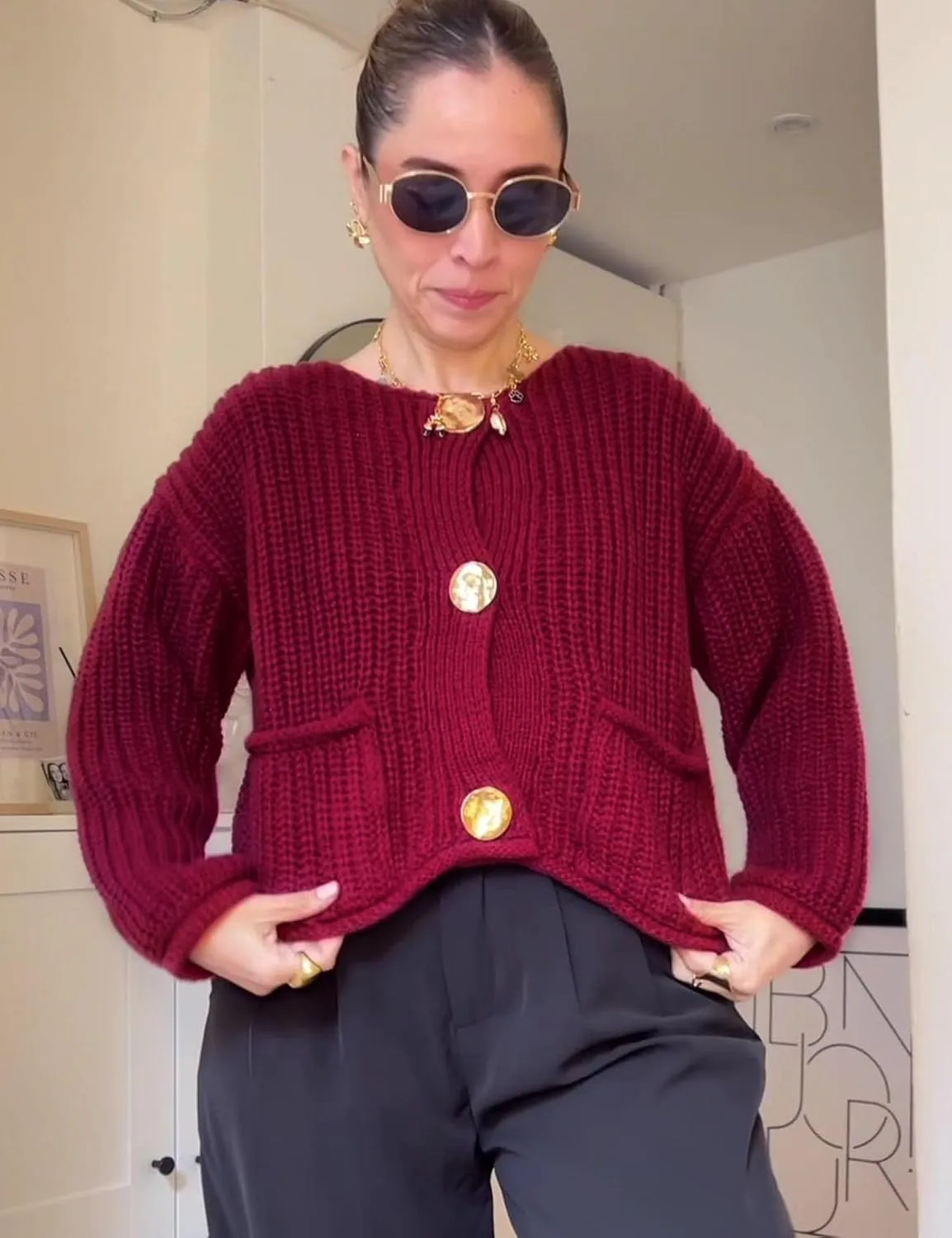 Flygo Cropped Cardigan Sweaters for Women Long Sleeve Cable Knit Cardigan Open Front Chunky Cardigan Sweaters with Pockets