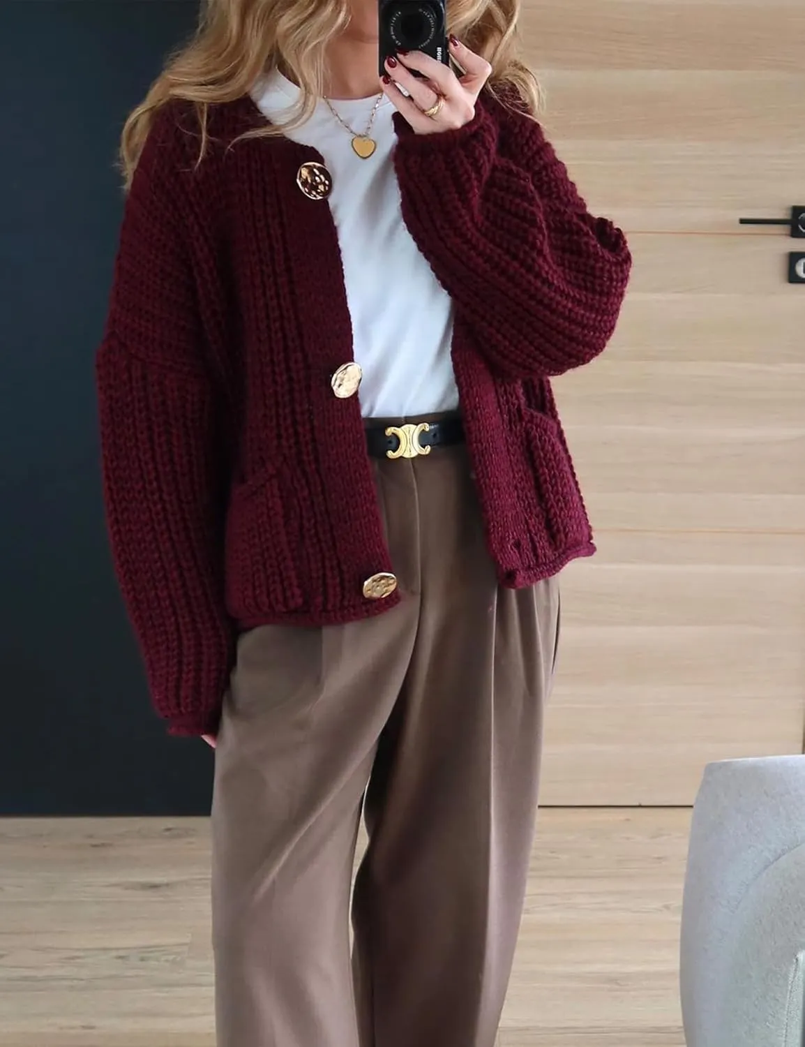 Flygo Cropped Cardigan Sweaters for Women Long Sleeve Cable Knit Cardigan Open Front Chunky Cardigan Sweaters with Pockets