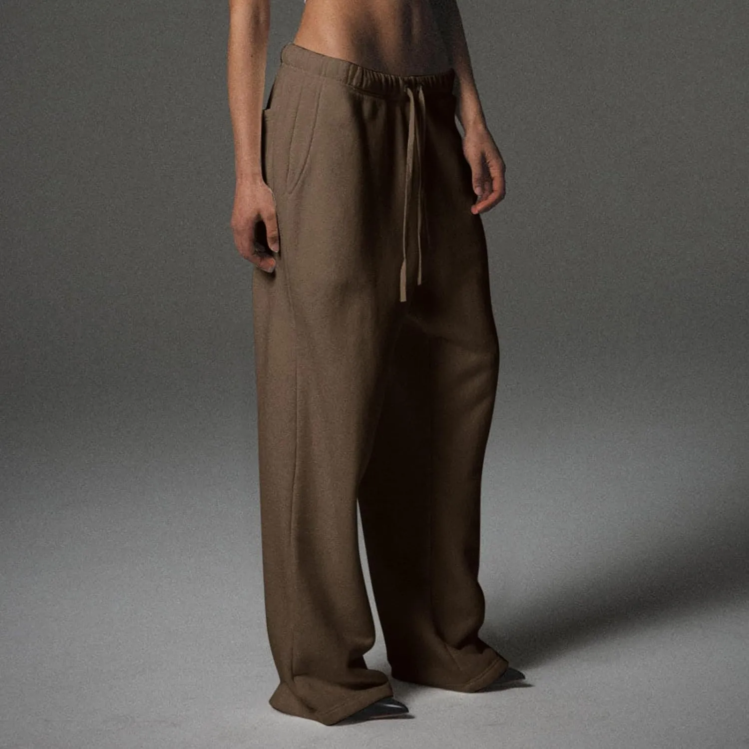 Low Rise Sweatpants for Women Baggy Drawstring Straight Leg Track Pants Fleece Lined Workout Pants with Pockets