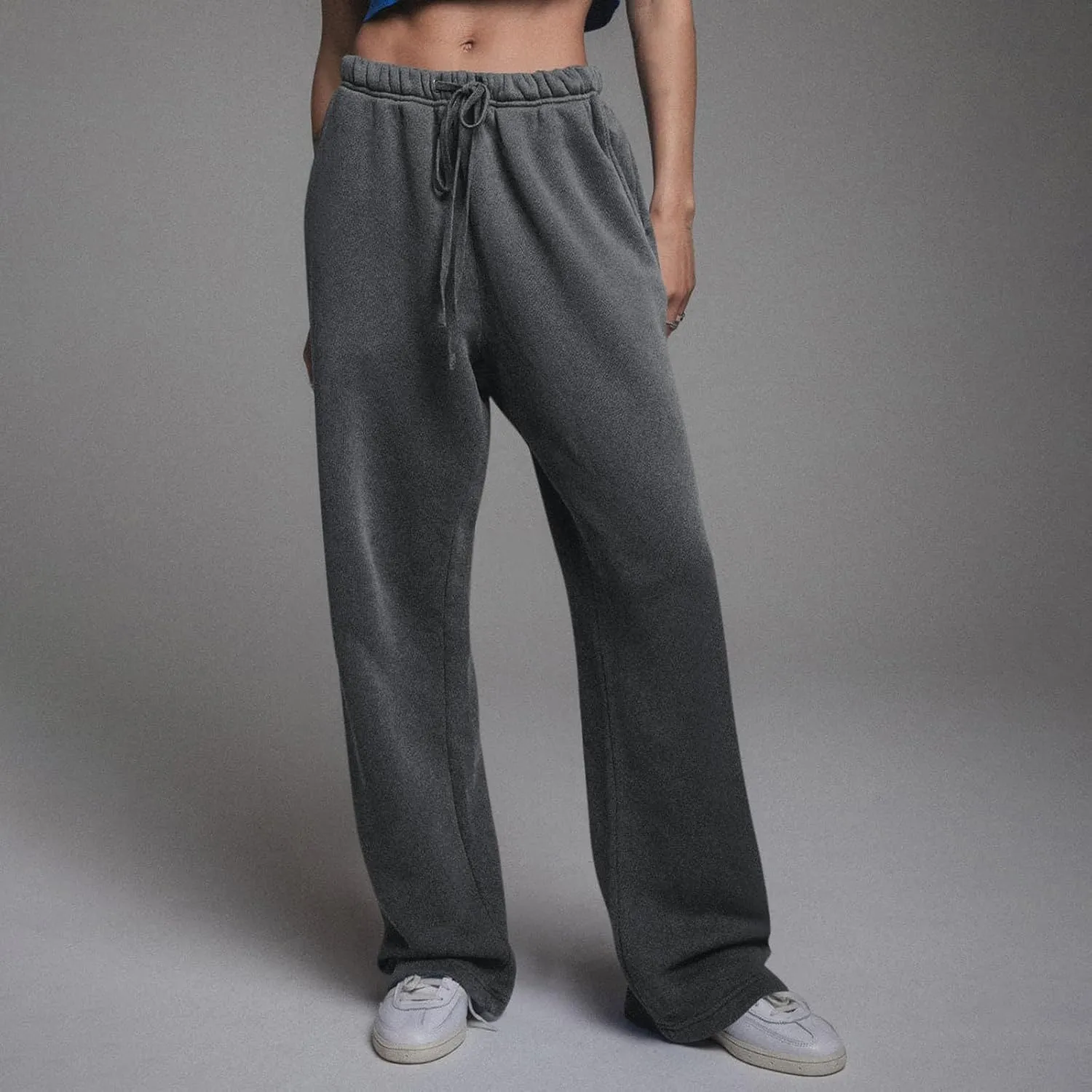 Low Rise Sweatpants for Women Baggy Drawstring Straight Leg Track Pants Fleece Lined Workout Pants with Pockets