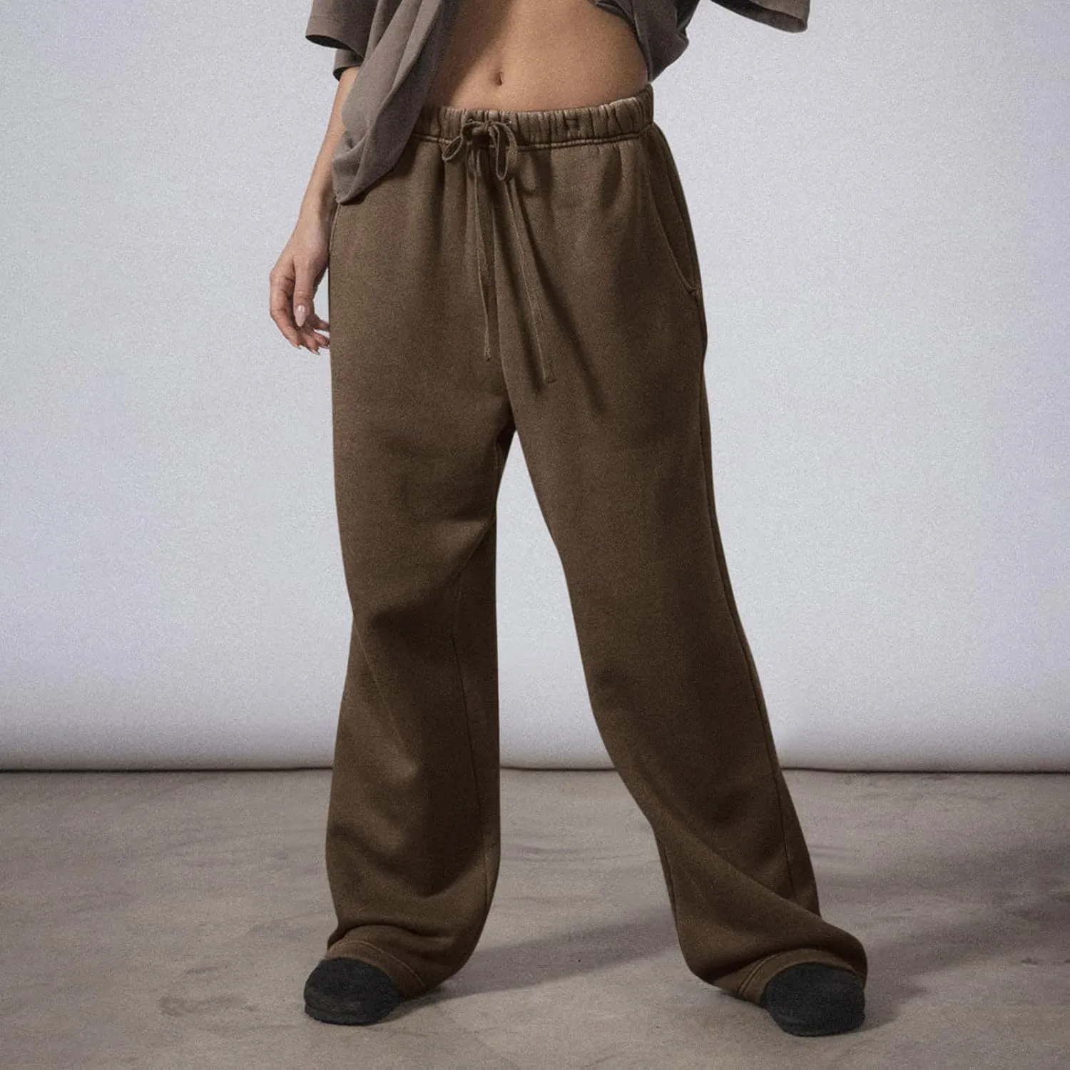 Low Rise Sweatpants for Women Baggy Drawstring Straight Leg Track Pants Fleece Lined Workout Pants with Pockets
