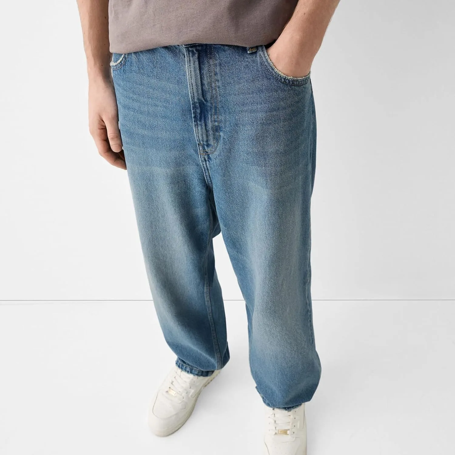 Men's Classic Regular Fit Jeans Vintage Straight Wide Leg Denim Pants with Pockets Baggy Jeans Trousers Streetwear