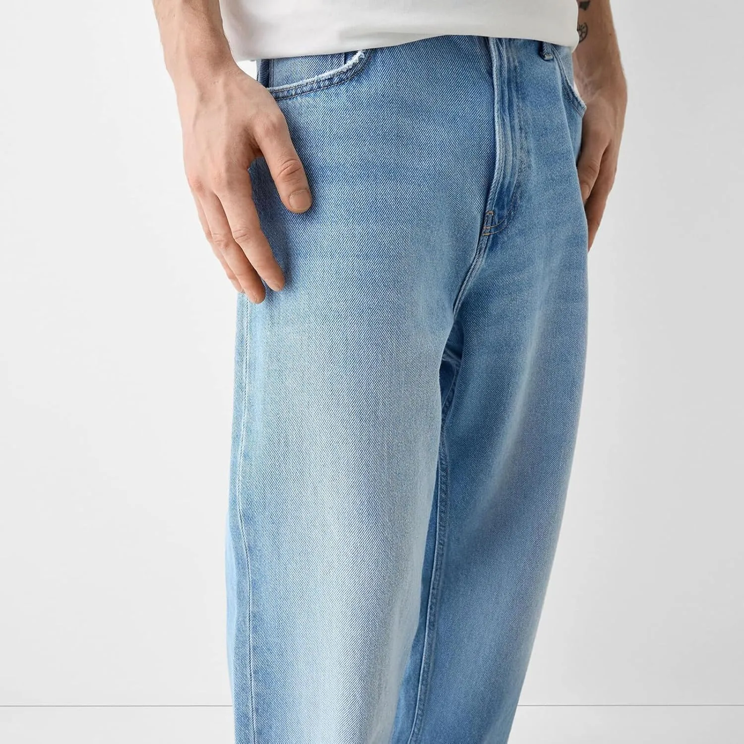 Men's Classic Regular Fit Jeans Vintage Straight Wide Leg Denim Pants with Pockets Baggy Jeans Trousers Streetwear
