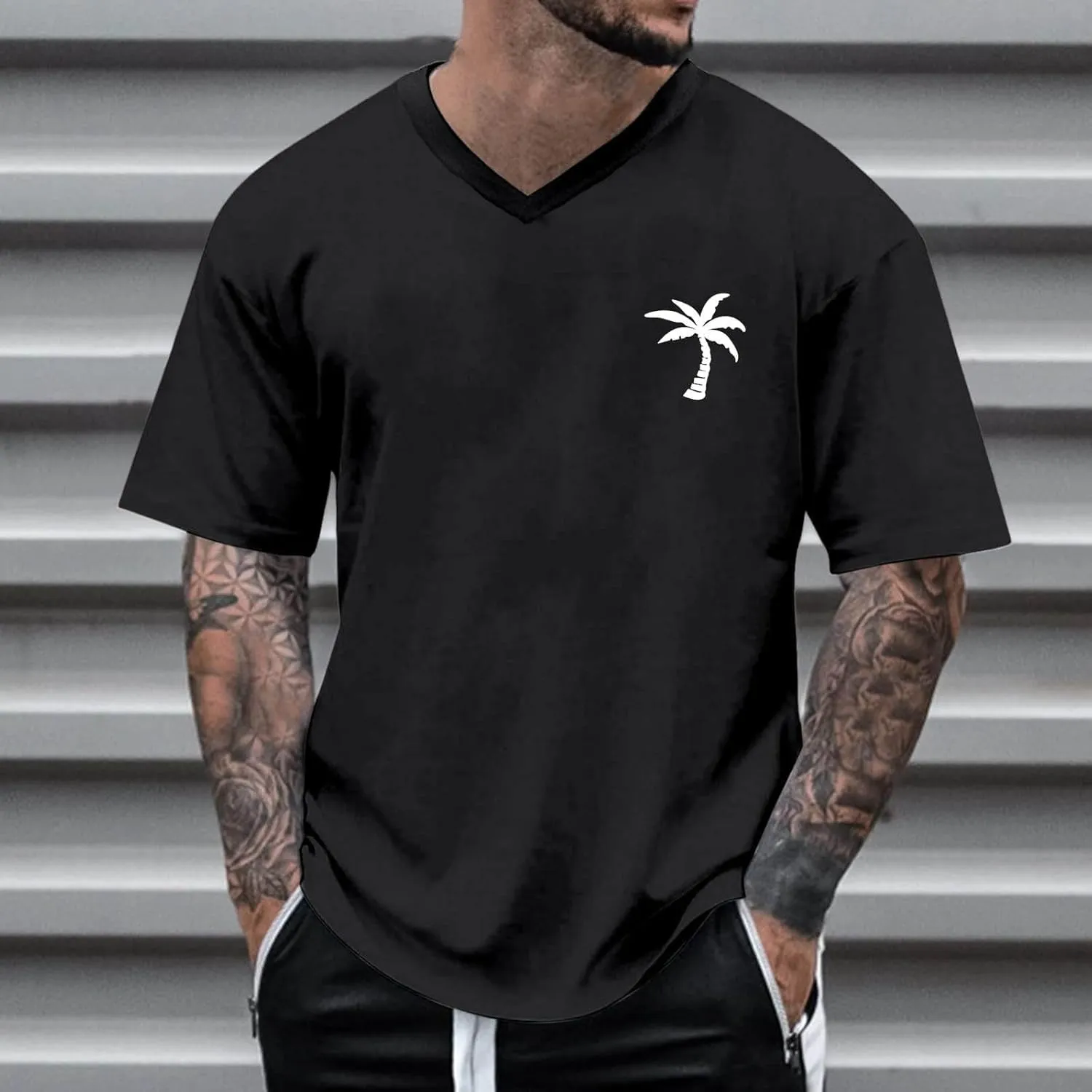 Mens T-Shirts V Neck Short Sleeve Fashion Graphic Tees Cotton Loose Casual Summer Crewneck Hipster Designer T Shirts