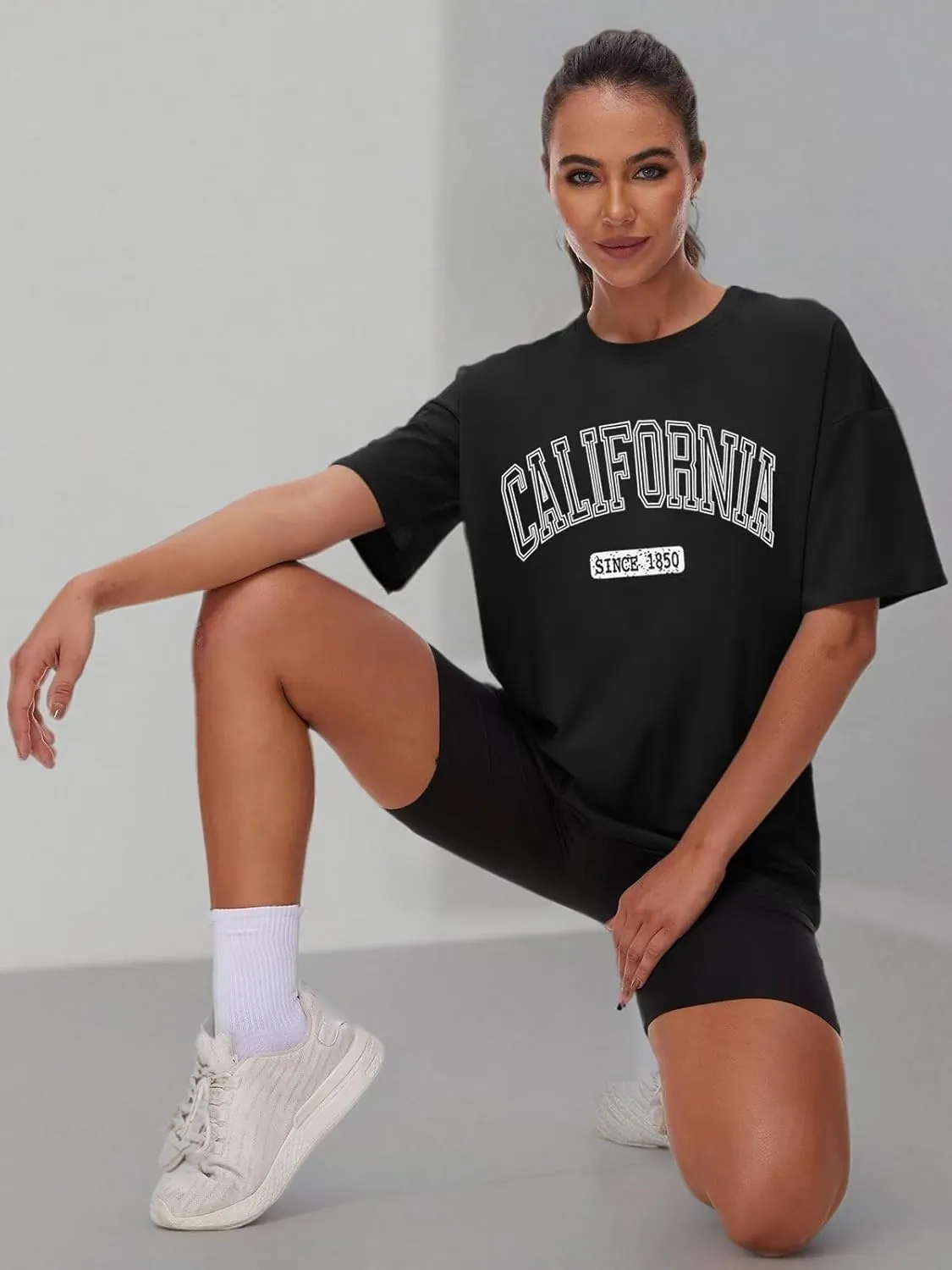 ORANDESIGNE Women Oversized Letter Print T Shirts Crewneck Graphic Short Sleeve Tees