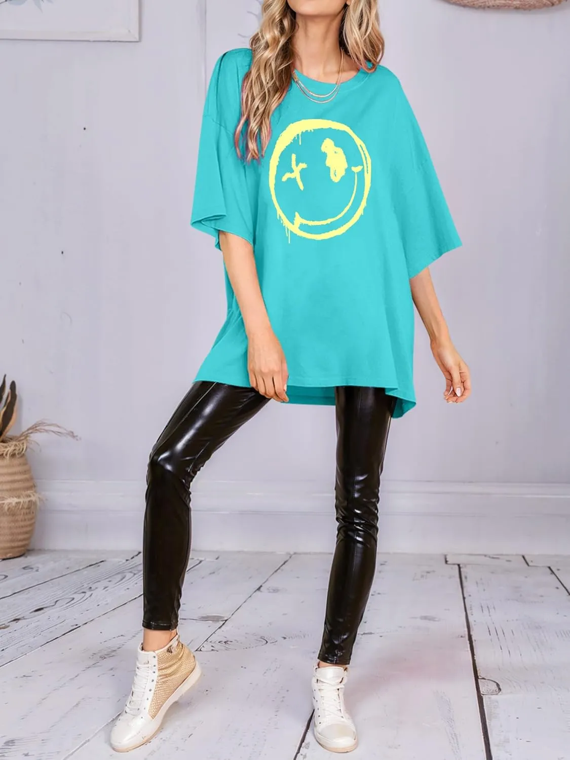WLLW Women's Drop Shoulder Cute Oversized Graphic Tees Loose Crewneck Half Sleeve Preppy Graphic T Shirts Tops