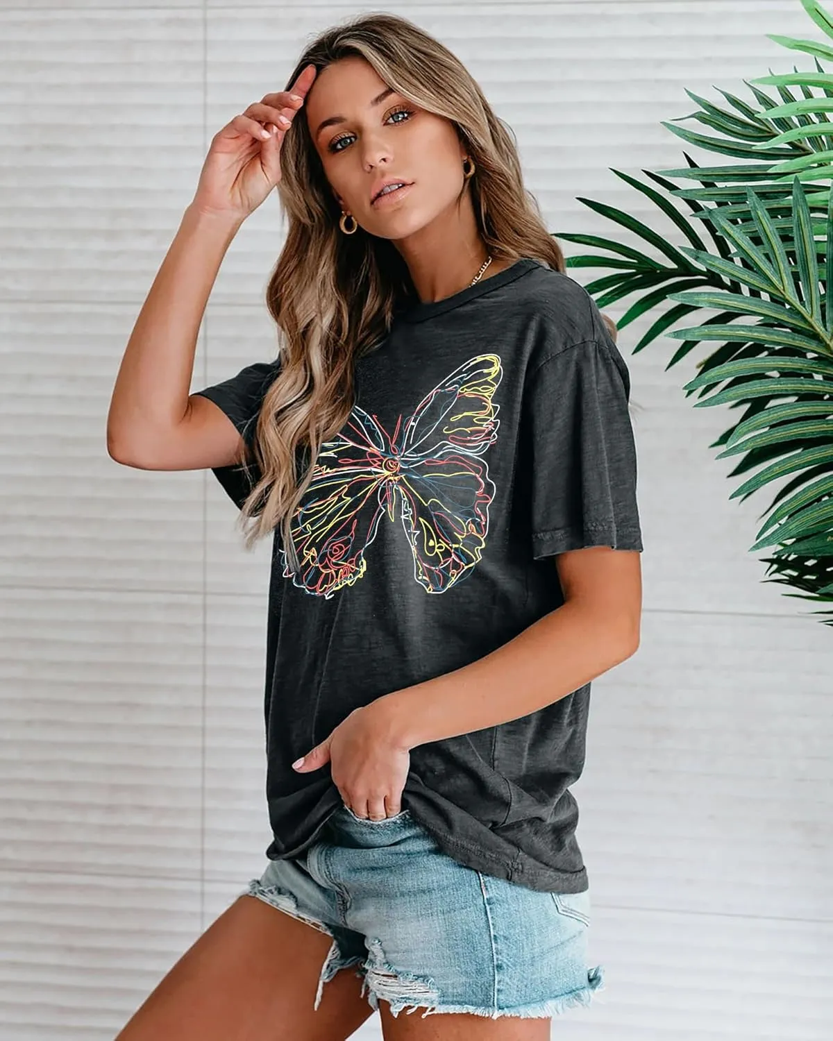 Women Butterfly Graphic T Shirt Funny Vintage Tee Shirt Summer Casual Graphic Print Crewneck T-Shirts Tops